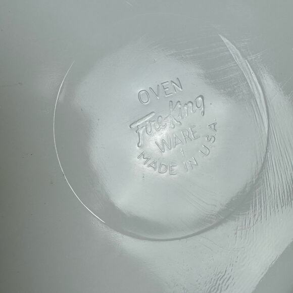VTG Fire King 3 Section White Gold Trim Dish Anchor Hocking Milk Glass Oven Safe - Picture 8 of 8